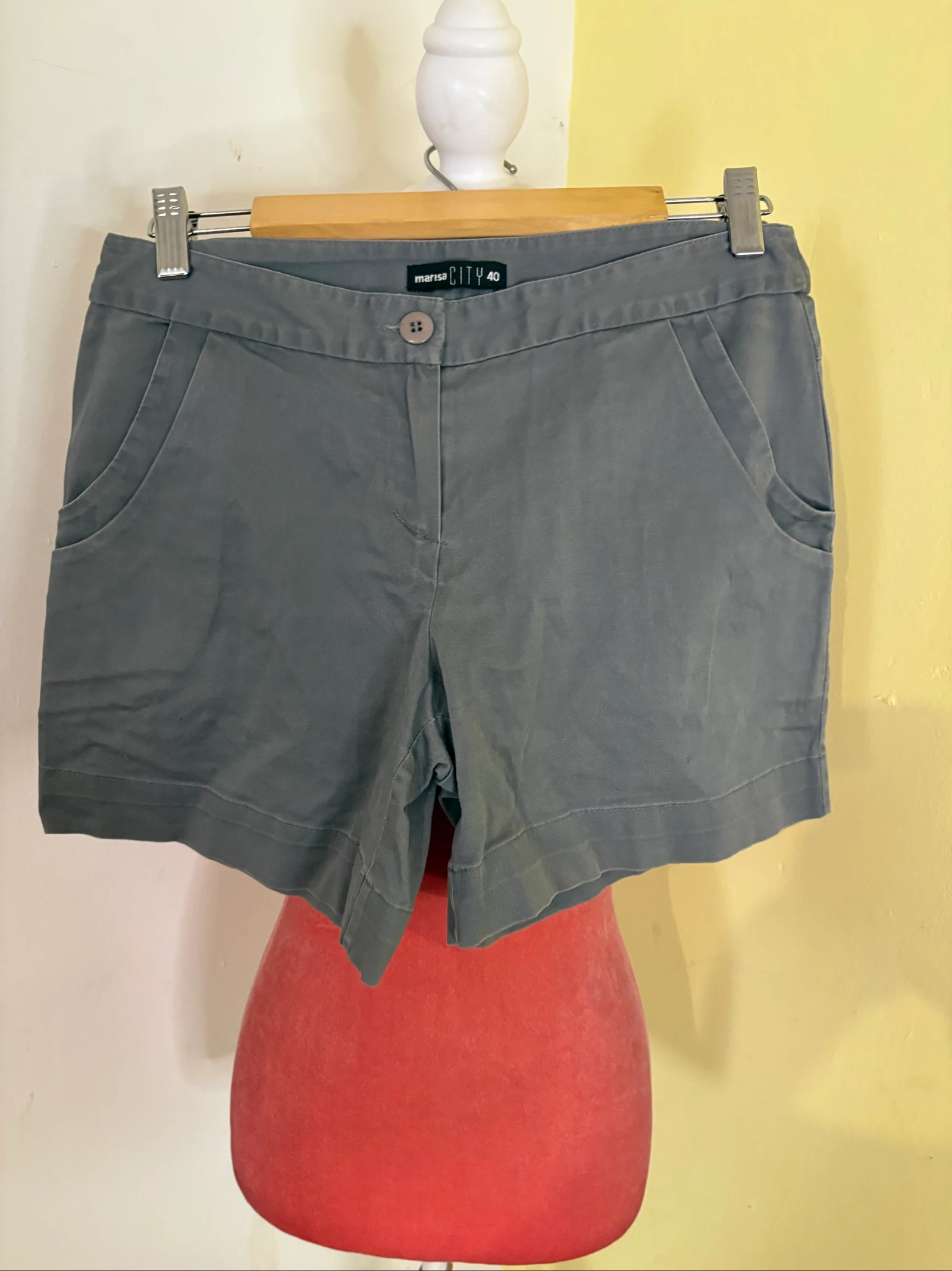 Shorts Feminino Casual com Bolsos 